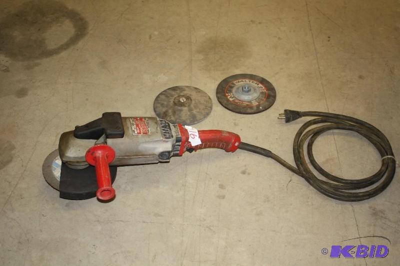 lot 91 image: Milwaukee Heavy Duty Grinder...