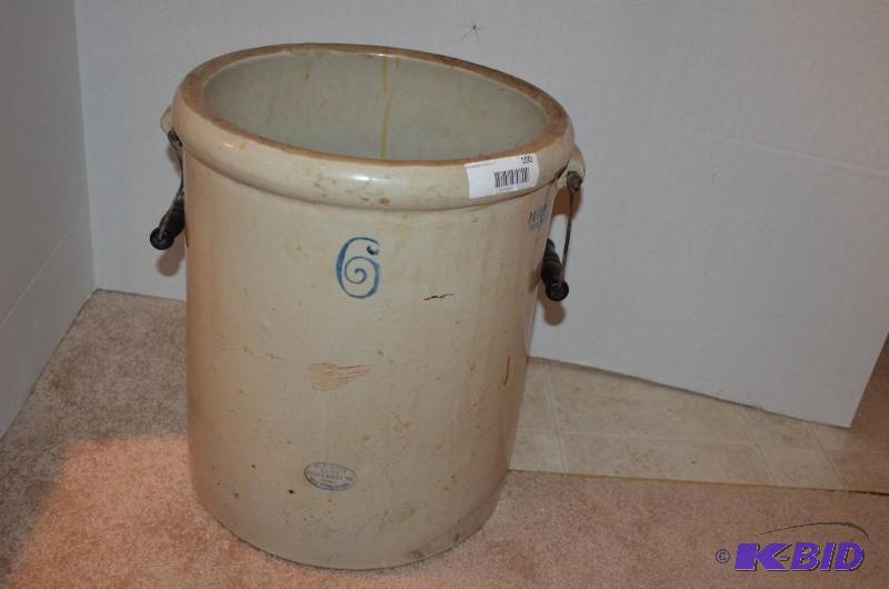 lot 100 image: Red Wing Union Stoneware Company, 6 gallon cr...