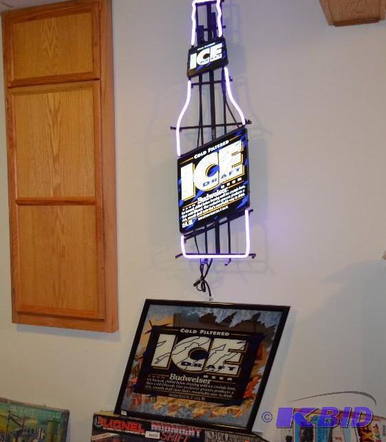 lot 117 image: 1993 Neon Lighted Cold Filtered Ice Draft Bud...