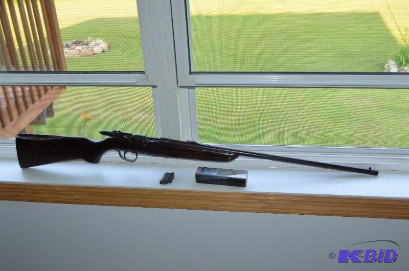 lot 12 image: Antique Remington 22 Short or Long Rifle Remi...