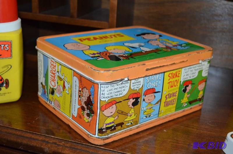 Vintage Snoopy Collectibles Peanuts b... Oak Park Guns, Lionel