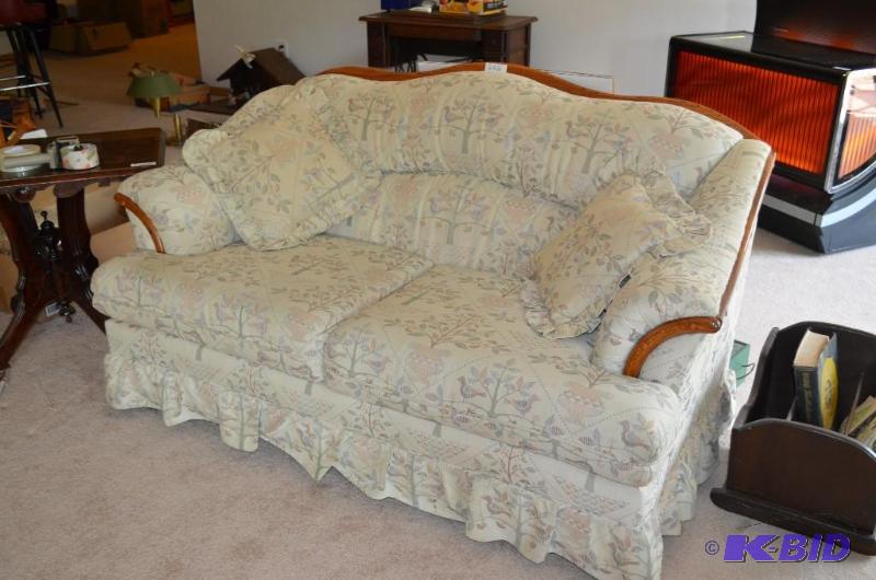 lot 222 image: Light colored couch with Wood top. &nbspCouc...