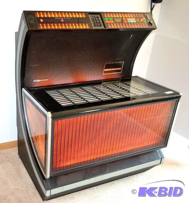 lot 3 image: Seeburg Stereo Phonograph Jukebox Model USC2....