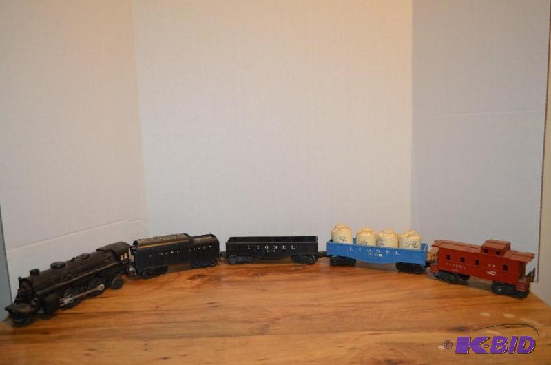 lot 52 image: 5 piece train. First part No. 242 &quotmet...