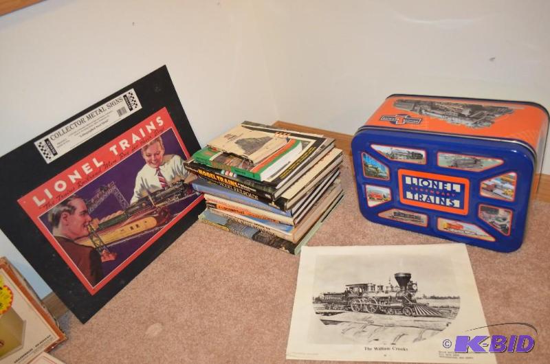 lot 93 image: Lot of Lionel Train related miscellaneous ite...