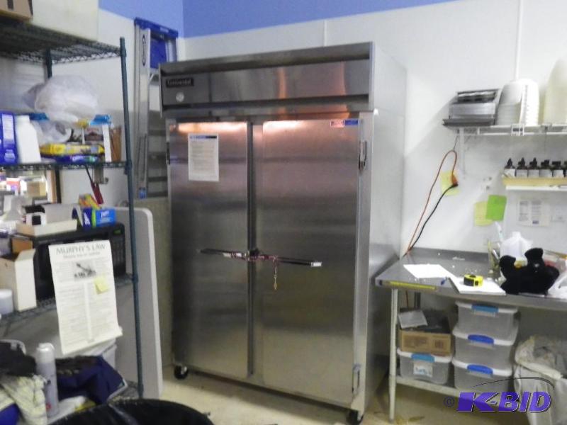 lot 1 image: Continenal Double Door Cooler, 52" w X 8...