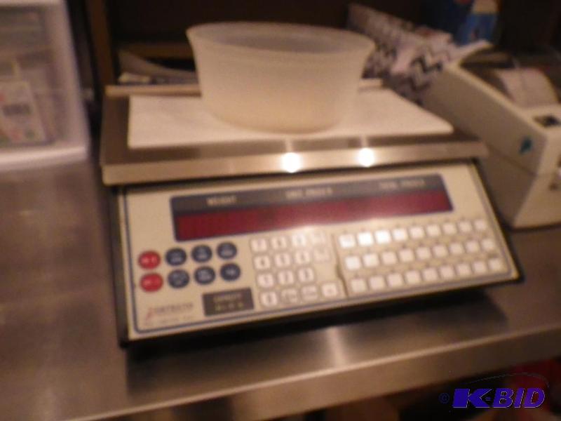 lot 14 image: Detecto price computing scale...