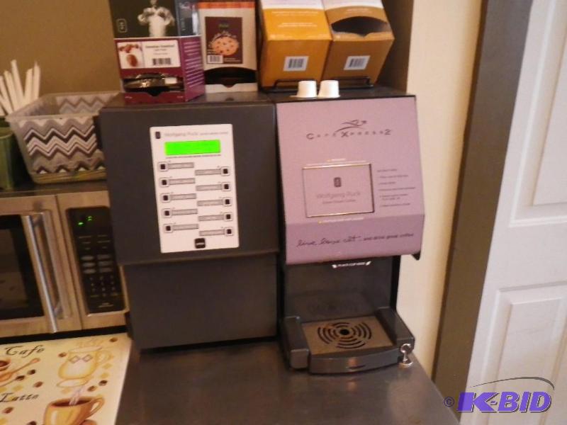lot 17 image: Wolfgang puck Cafe Xpress 2 multiple hot beve...