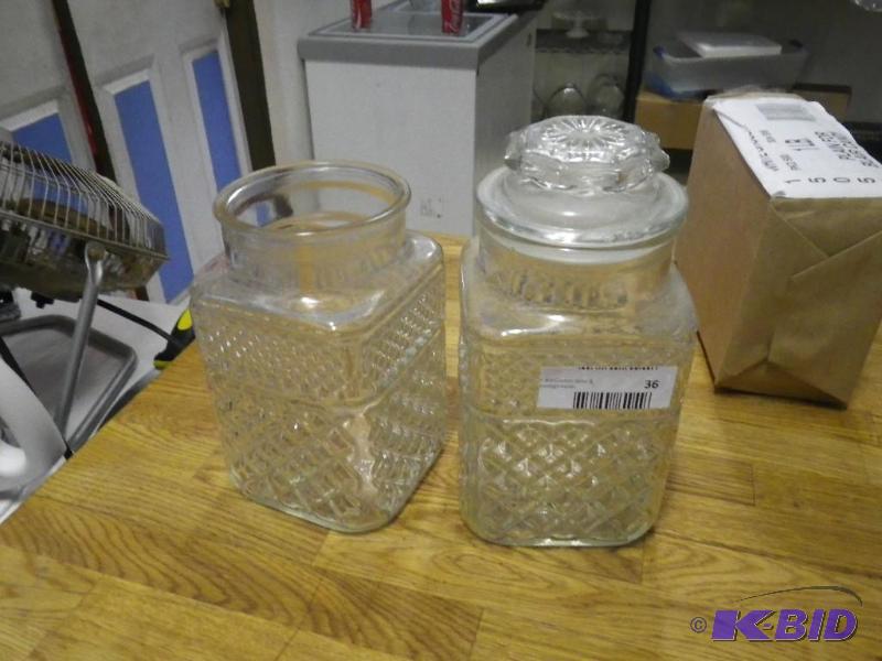 lot 36 image: 7 jars...