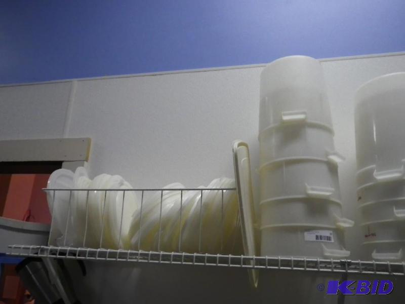 lot 37 image: shelf lot of 6 and 8 quart heavy duty pails a...