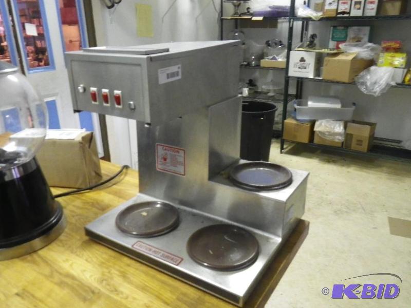 lot 46 image: 3 burner coffee machine...