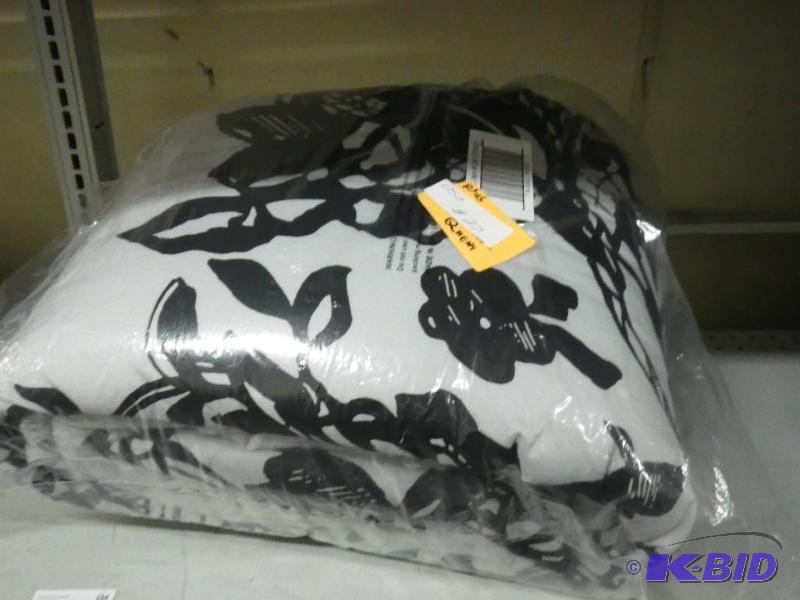 bed spread...