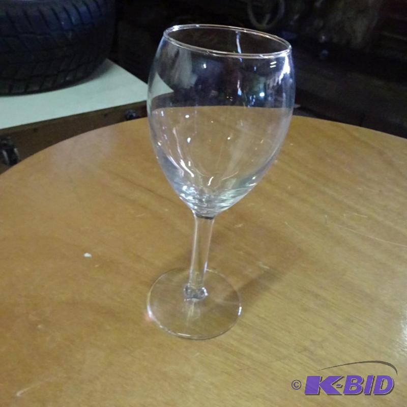 lot 106 image: 39 wine glasses...