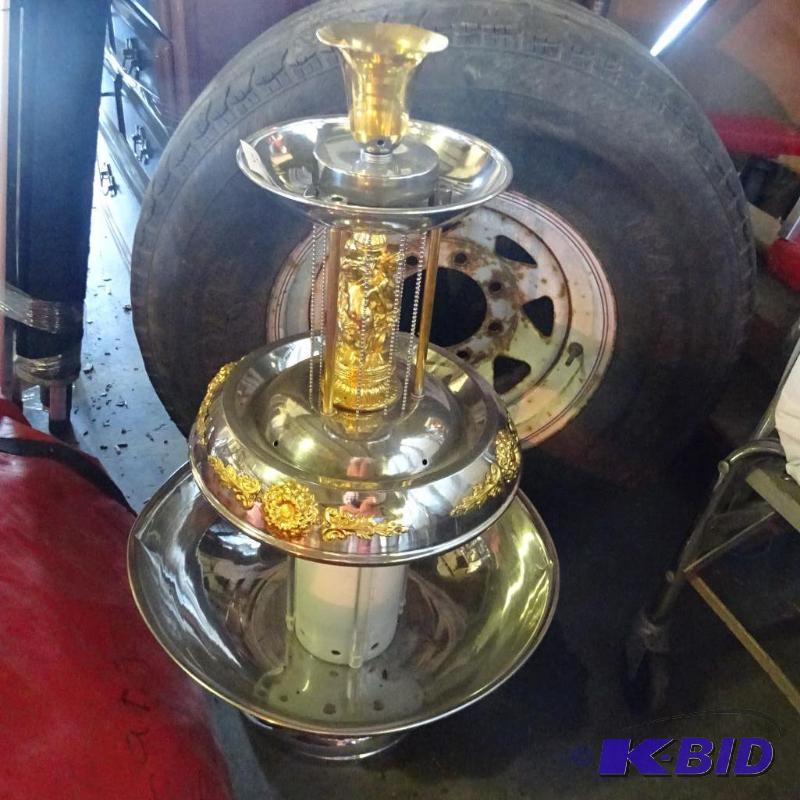 lot 135 image: Champagne fountain...