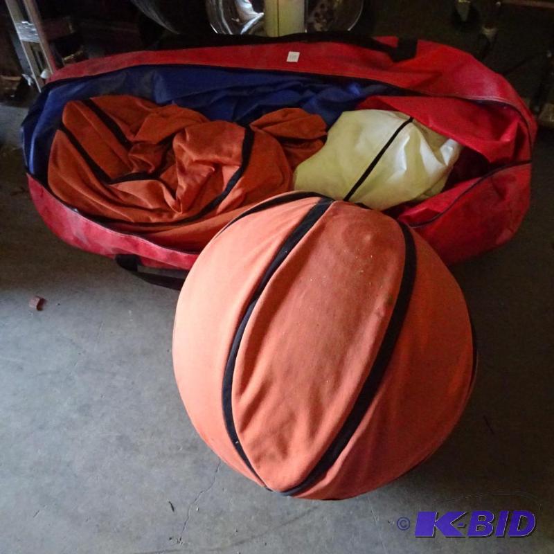 lot 175 image: Large Lawn Basketball Set...