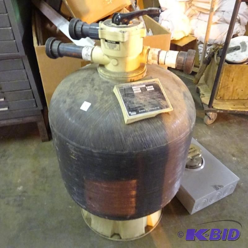 lot 5 image: American 24" fiberglass sand filter. Mod...