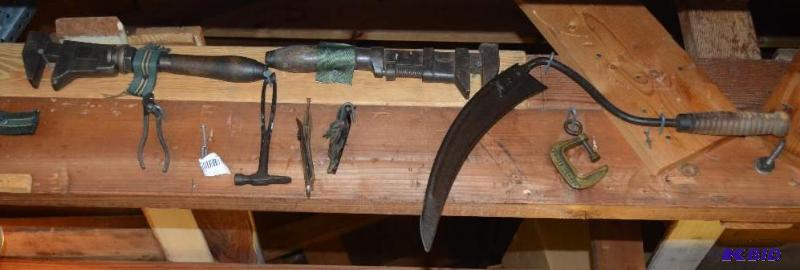 lot 60 image: 8 antique tools   Wood handled pipe wrenches ...