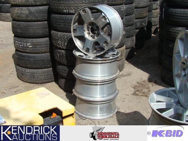 Set of 4 Used Ford 5-Spoke 18x7.5 Rims