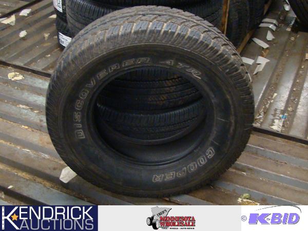 1 New Cooper P26570 R17 Tire