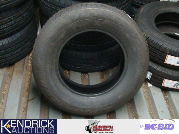 1 New Goodyear P22570 R16 Tire