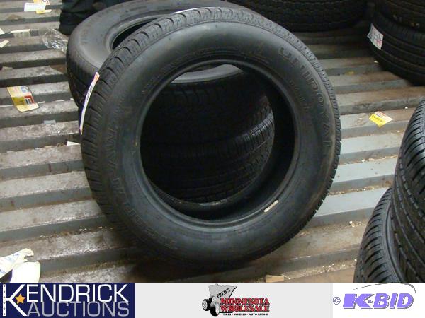 1 New UniRoyal P22560 R16 Tire