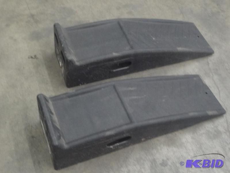 (1) Set Of Plastic Car Ramps...