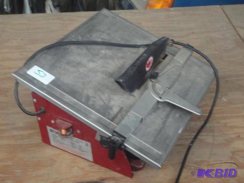 Benchtop FlorCraft 7&quot Wet Tile Saw...