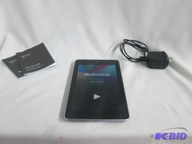 lot 5 image: Google Nexus 7 7 32GB Android Tablet