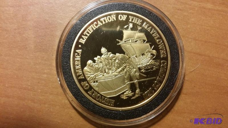 MAY FLOWER COMPACT GOLD PLATED COIN, SILVER D...
