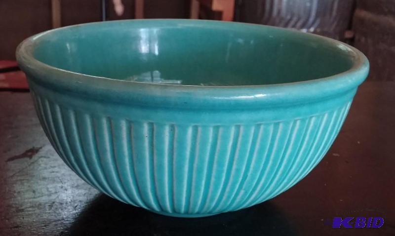 lot 16 image: Vintage Turquoise Pottery Bowl...