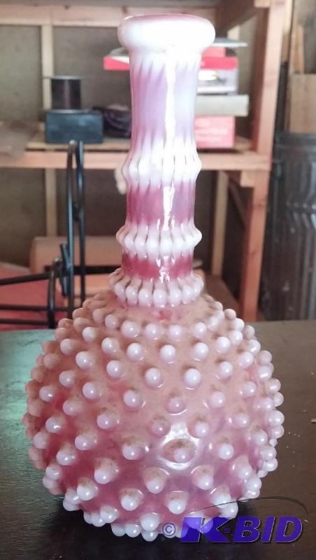 lot 41 image: Vitnage Glass Bottle...