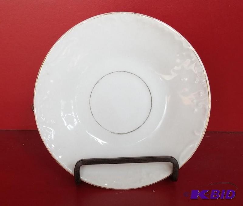 lot 45 image: Vintage Ceramic Plate As Shown-great shape...
