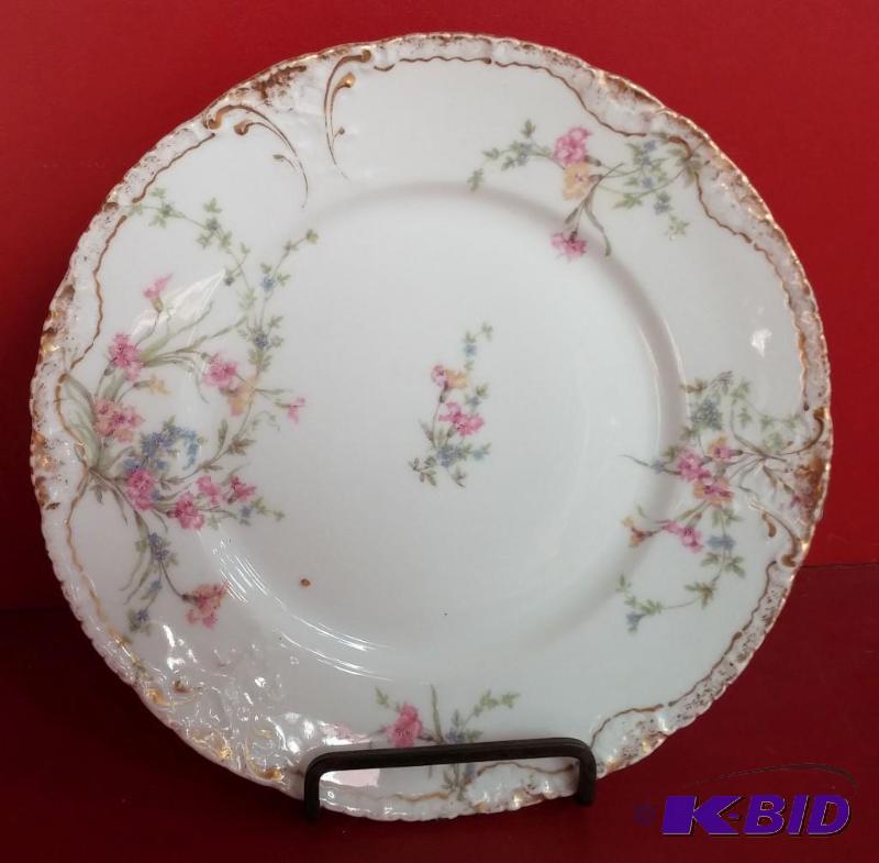lot 68 image: Vintage Ceramic Plate As Shown-great shape...