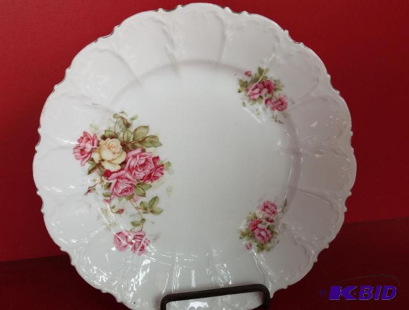 lot 75 image: Vintage Ceramic Plate As Shown-great shape...
