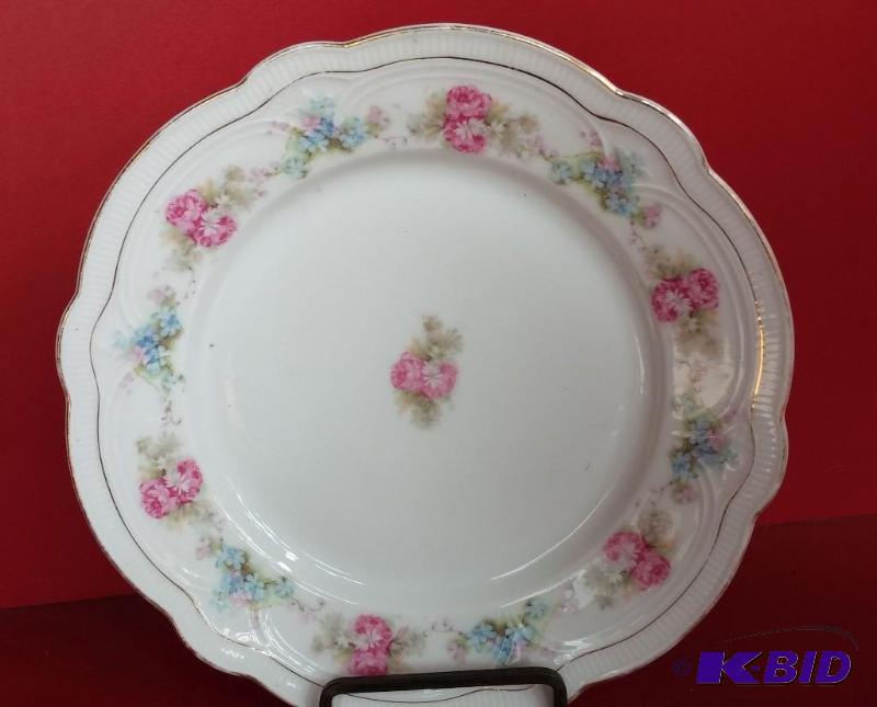 lot 77 image: Vintage Ceramic Plate As Shown-great shape...