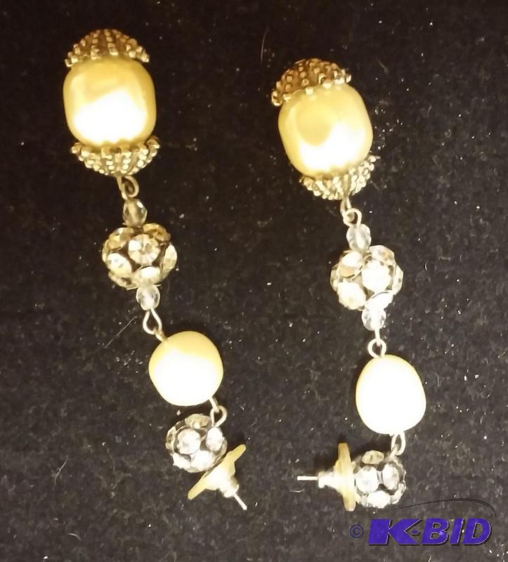 1992 White Beaded Earrings...