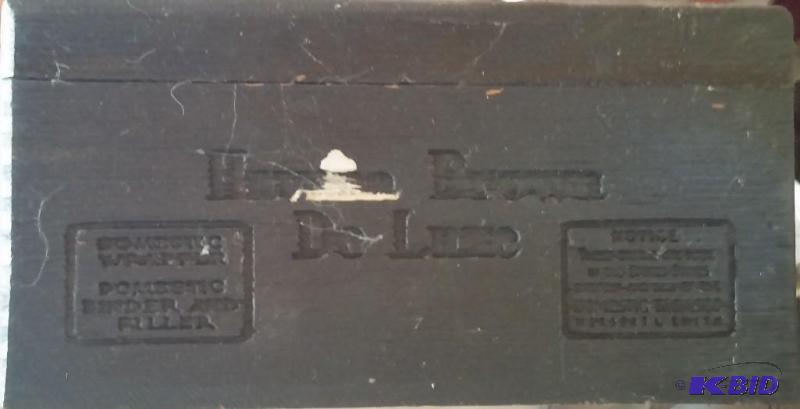lot 14 image: Vintage Havana Brown Cigar Box...