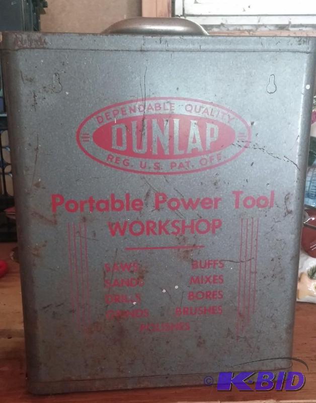 lot 15 image: Vintage Dunlap Metal Power tool workshop 17&q...