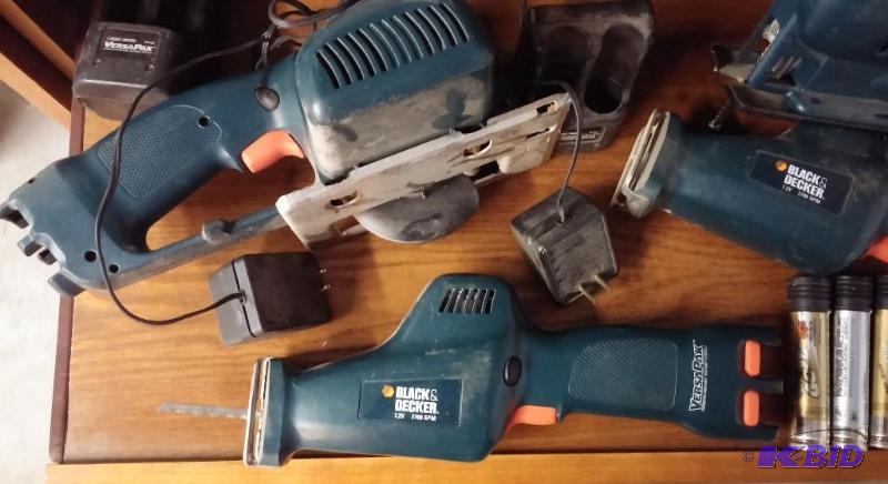 Black & Decker Versapak Battery 4-Tool Set in Case - Bunting Online Auctions