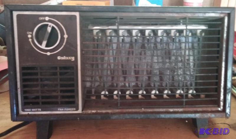 lot 5 image: Small Galaxy Space Heater-Works...