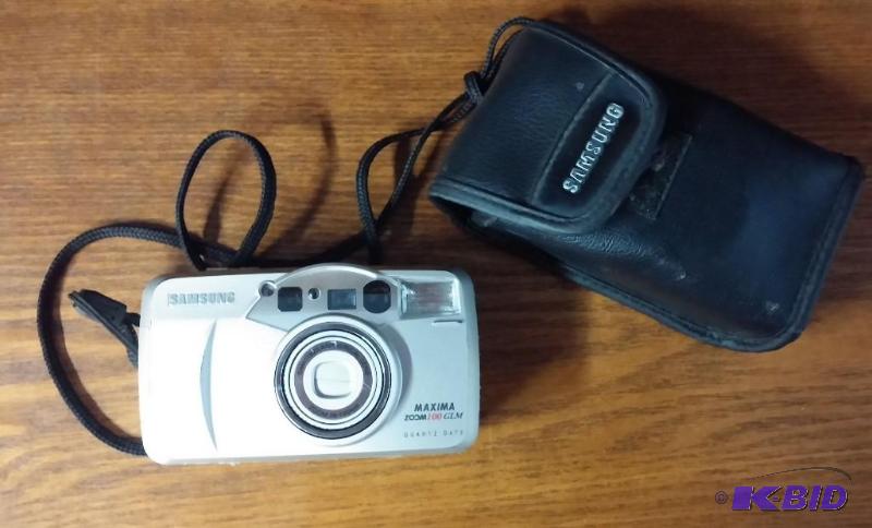 Samsung Maxima Zoom Pixal Camera...
