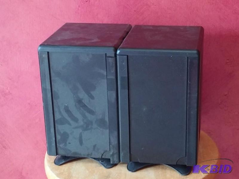 Set of 2 NEW Napkin Holders...