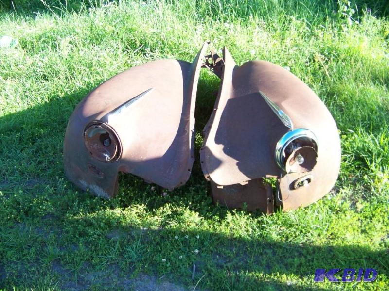 47  Truck Fenders