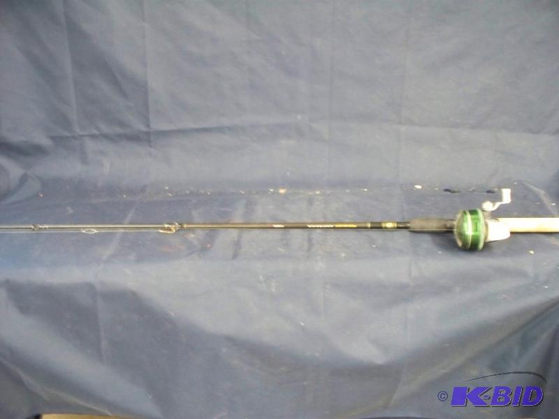 Johnson reel with 6ft rod nice...