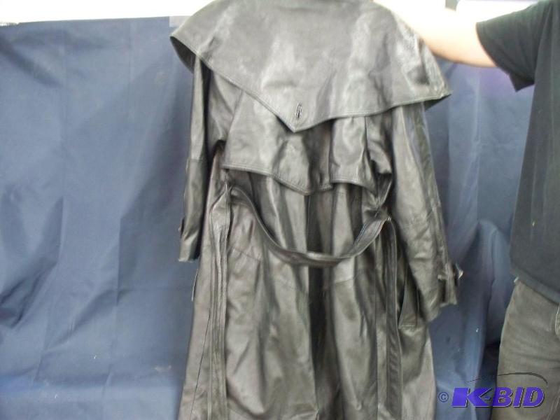 Wilson Leather Trench coat nice shape size me...
