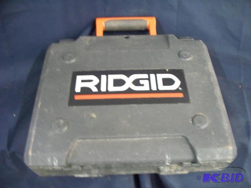 Ridgid finish nailer with case works...