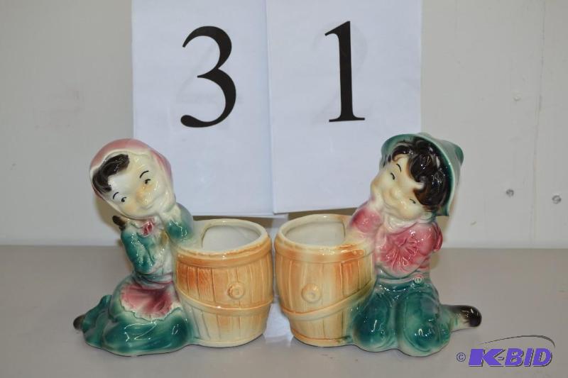 lot 31 image: Royal Copley - boy and girl