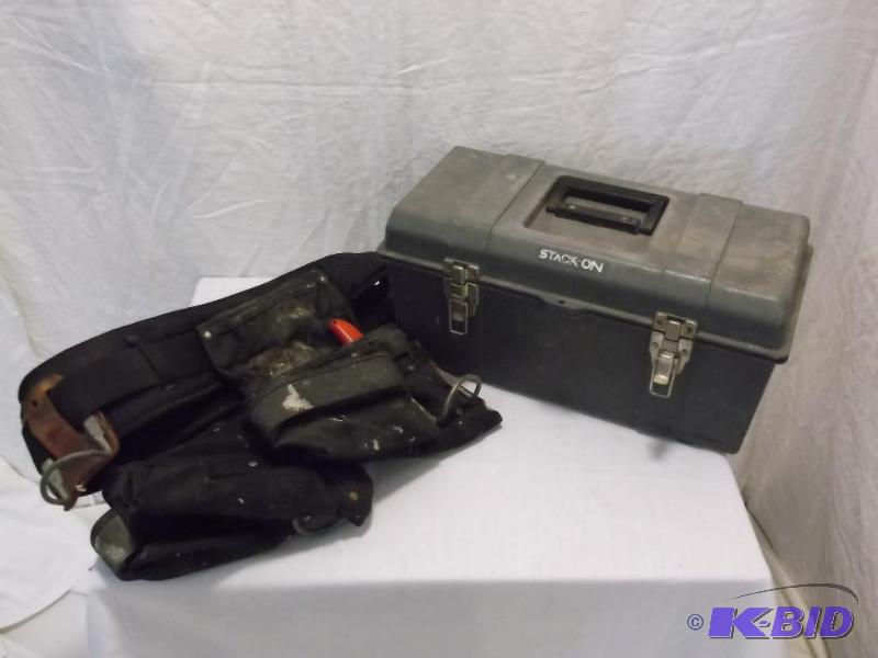 lot 53 image: Pro level tool belt & Stack-on tool box m...