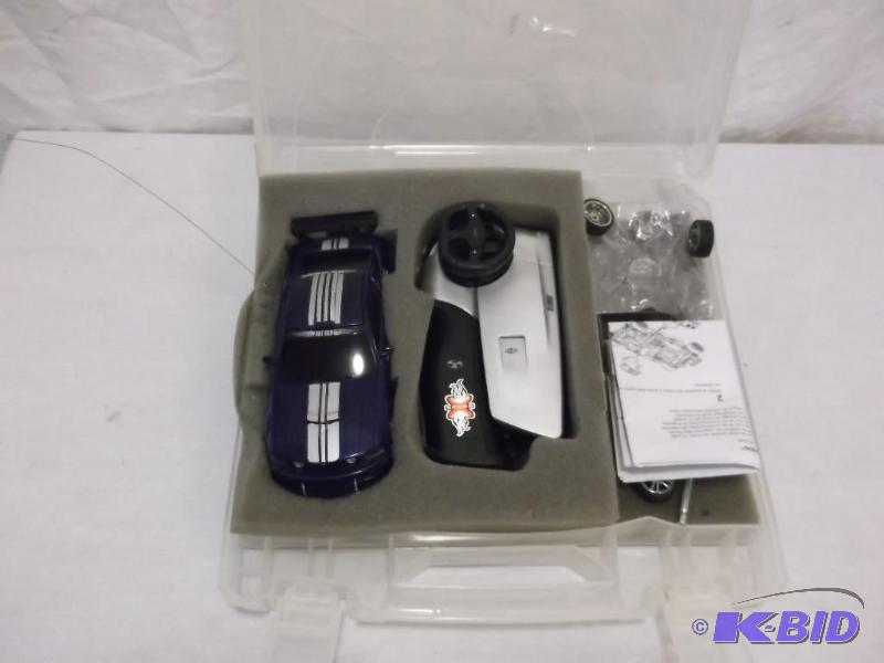lot 71 image: Remote control car comes in plastic carrying ...