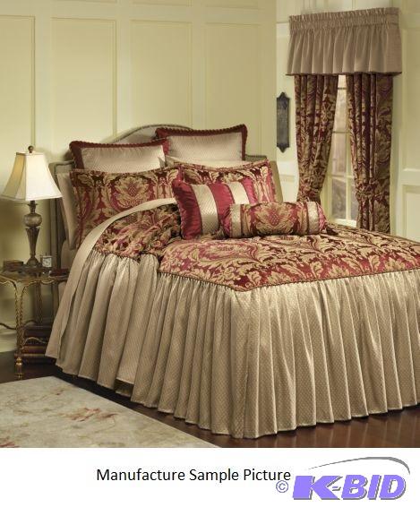 lot 108 image: Regal Bedspread - King Size - Radiant gold an...